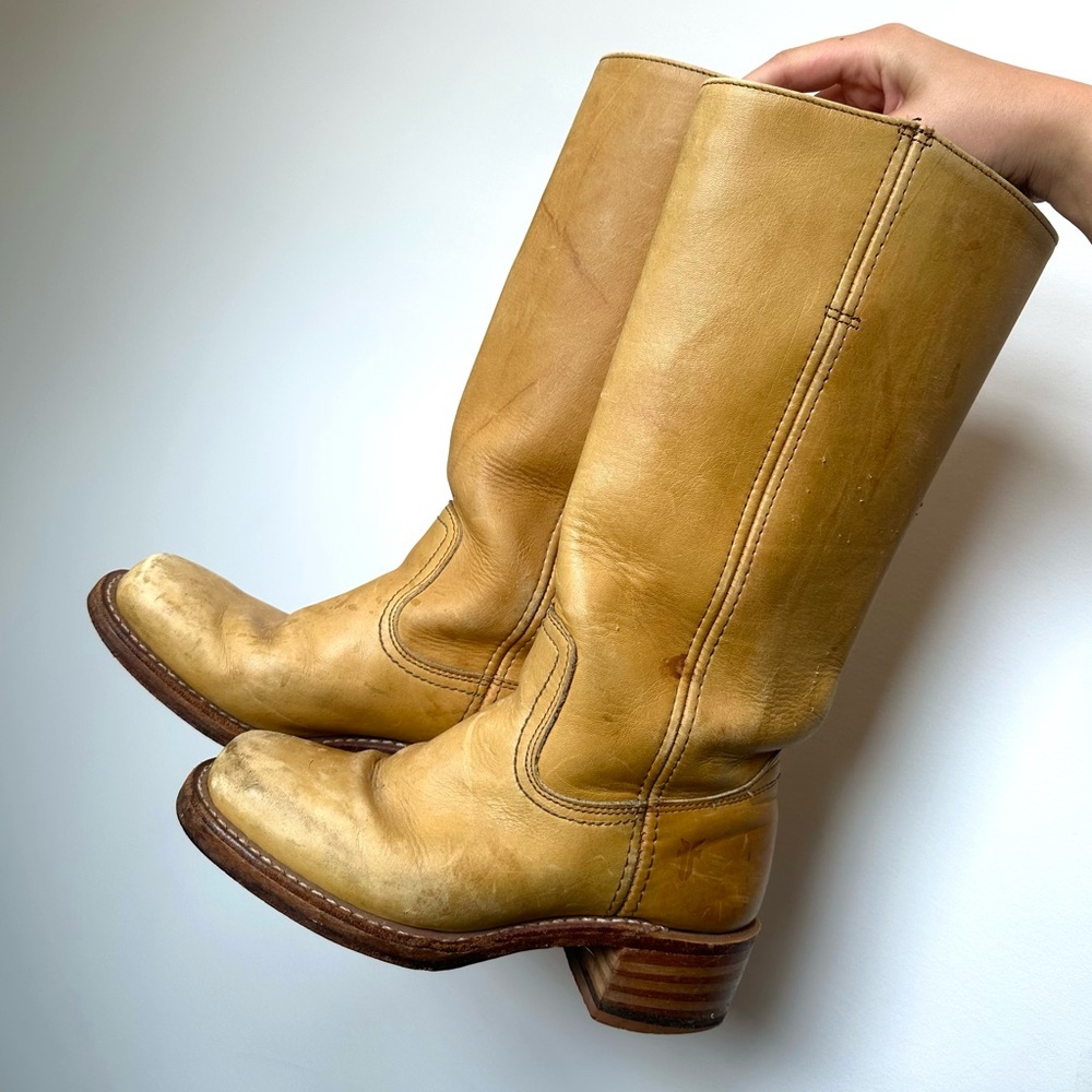 Banana Frye Campus Boots
